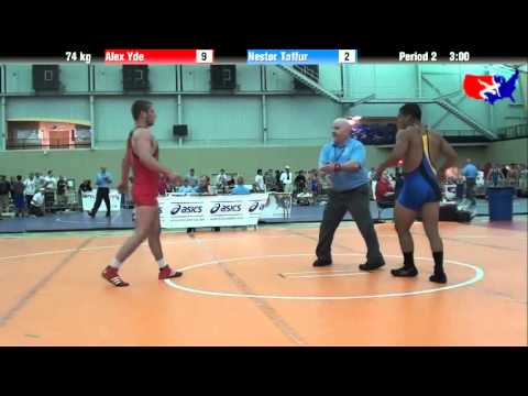 Alex Yde vs. Nestor Taffur at 2013 ASICS University Nationals - FS