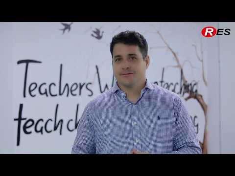 Thầy Sean Lopez:  “Study and succeed afterward”