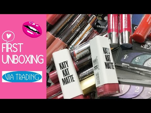 VIA Trading Case Unboxing Cover Girl Cosmetic