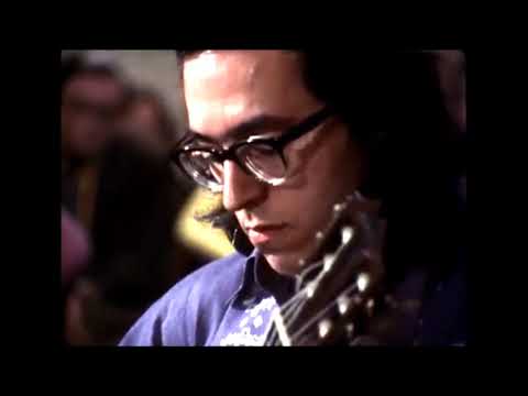 John Williams plays Villa Lobos ( 1970 )