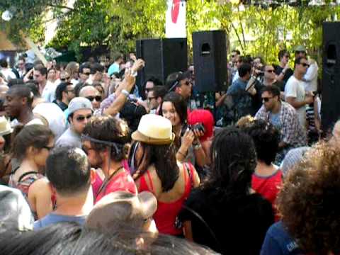 Maceo Plex rippin it @ get lost 2011 part 2