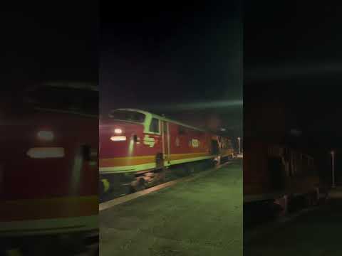 TRAINS AM22 Chumrails 42103, SSRs GM10, RailFirst VL354 light up Belair Station, S Aust 23/07/23