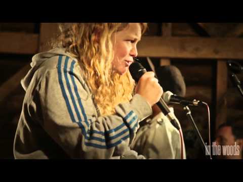 'The Heist' - Kate Tempest // In The Woods Barn Sessions 2014