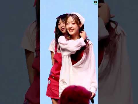 TG61 [MAPLE THE GLASS GIRLS] WE ARE THE GLASS GIRLS - THE GLASS GIRLS [2024]