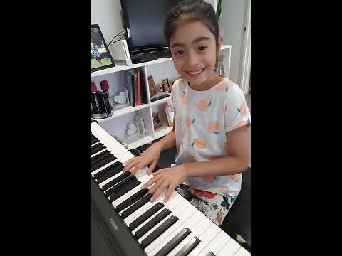 Tinkling Ivories Piano Studio video.