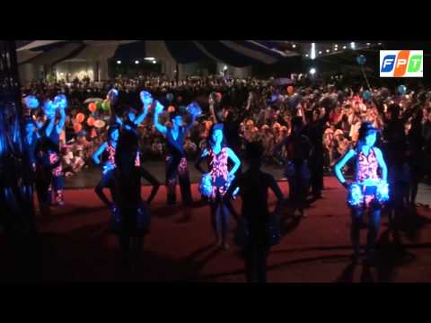 FPT Telecom Đồng diễn Lễ hội FPT 2011