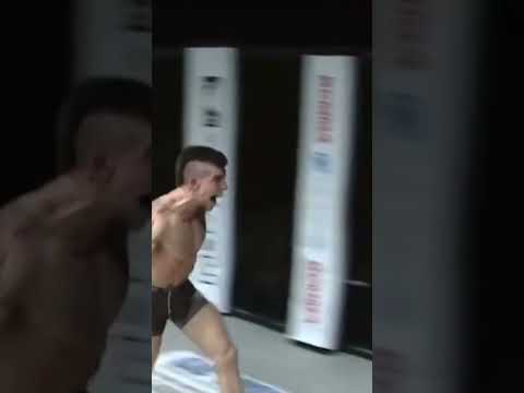 Don’t cha cha mid fight 😬 #ufc #sports #sporthighlights #knockout #dancing #foryoupage #kickboxing