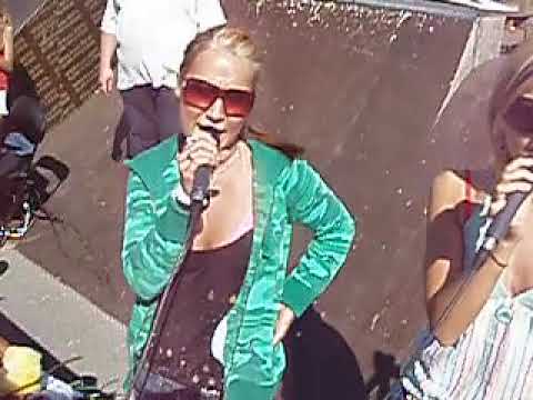 Vanilla Ninja - Cool Vibes Live fan demo clip 2