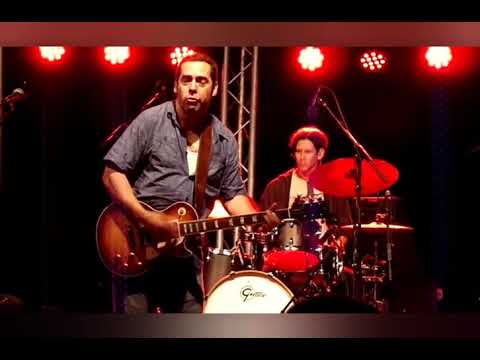 Albert Castiglia - Baby Please Don't Go - Rollin' On The River, Keokuk Ia. 8/18/2018