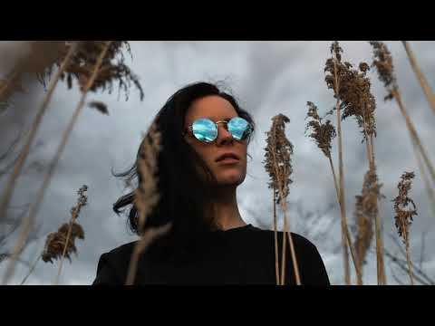 AUEL Ft. Maddy - HANG ON