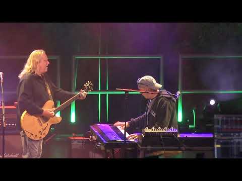 Warren Haynes and Danny Louis "Two of a Kind, Workin' on a Full House" 9/18/20 Morris, CT