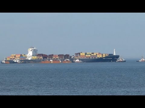Havarieschiff MSC FLAMINIA in Wilhelmshaven, Ankunft 09.09.2012
