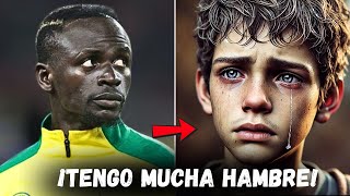 NIÑO POBRE PIDE $10 A SADIO MANÉ PARA COMER | LA RESPUESTA DEL MILLONARIO TRANSFORMÓ SU VIDA