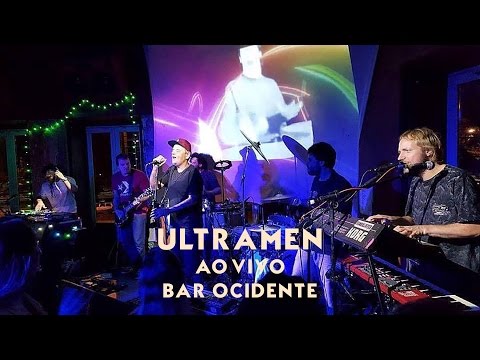 Ultramen | Ao Vivo | Robot Baby
