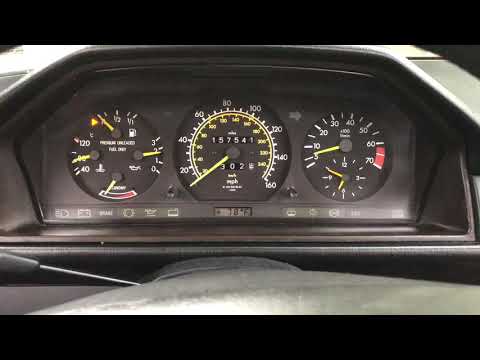 1989 Mercedes-Benz 300e Startup