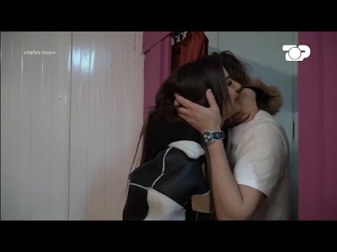 Eda puth Viktorin në dhomën e zhveshjes - Për’puthen prapaskena