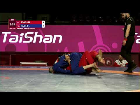 BRONZE Men's GP Gi - 77 kg: M. RONCA (ITA) v. J. NAJDEK (POL)