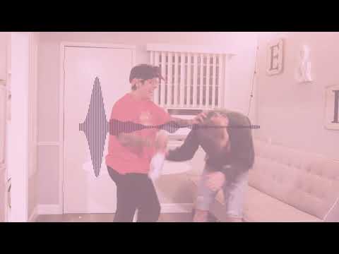 Linneah - Champagne Showers (Official Audio)