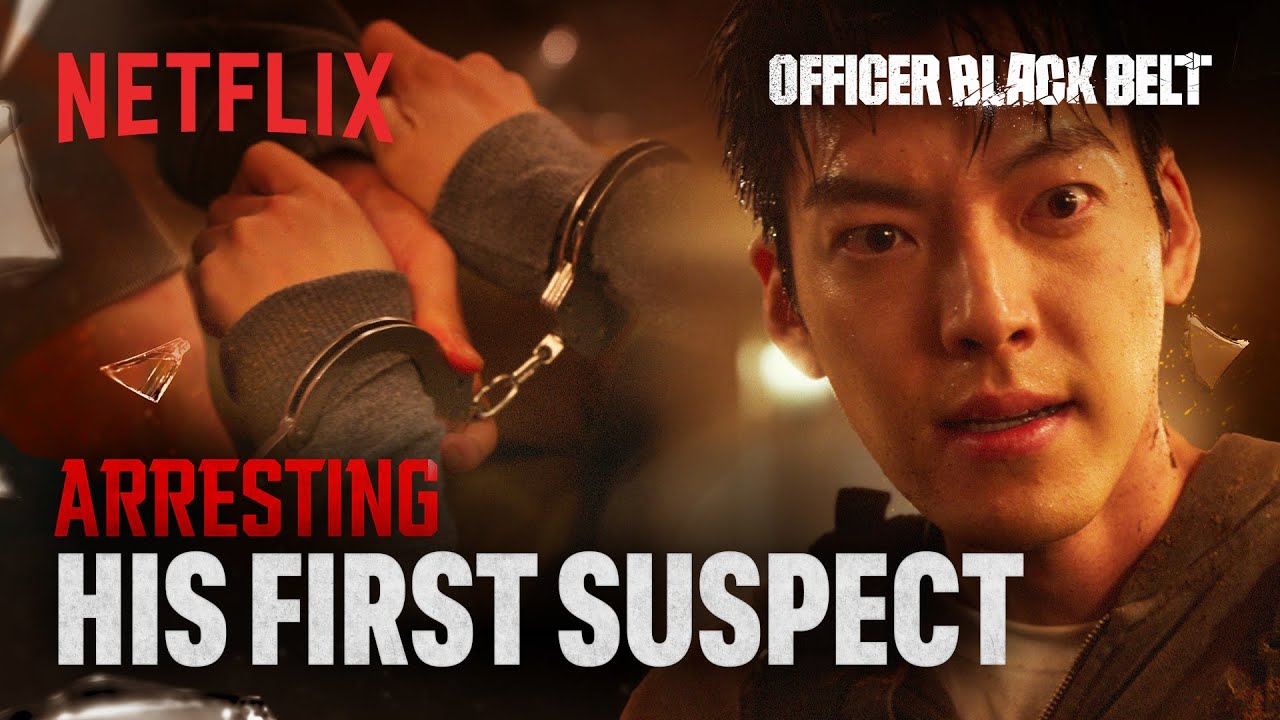 Newbie officer hasn't memorized the Miranda warning yet [ENG SUB]