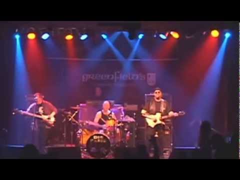 FIST MYOFIST Thunder In Rock Live