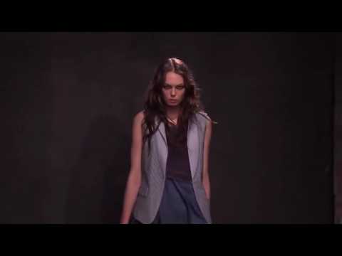 Atsuro Tayama Fall Winter 2016/2017 Paris Fashion Week