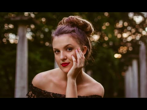 Melika Buza - klavir, Tajda Krajnc - citre