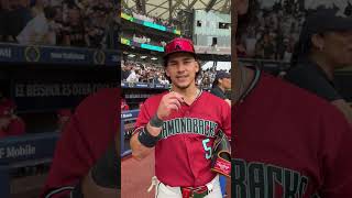 Alek Thomas spreads some #MexicoCitySeries love ????????❤️