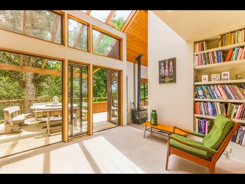 (SOLD) 409 Titirangi Road, Titirangi