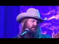 Chris Stapleton sings for Lee Ann Womack