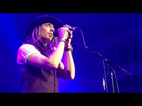 download lagu mp3 mp4 Jp Cooper Paradiso, download lagu Jp Cooper Paradiso gratis, unduh video klip Jp Cooper Paradiso