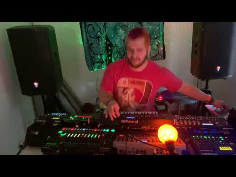 Live Act- Techno, Moon Acid, Nuta Cookier