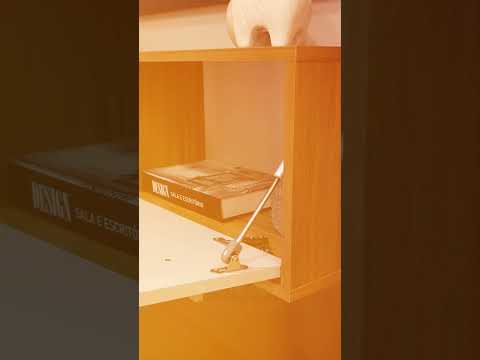 Video thumbnail of Painel Ripado para TV até 65 Polegadas com LED 1 Porta NT 1355 Notável Móveis