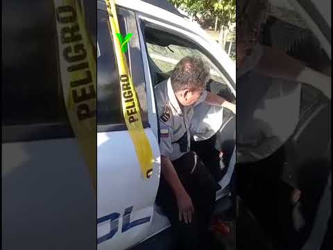 ¡Pudo ser una tragedia! Policía en Joya de los Sachas choca por presunta embriaguez