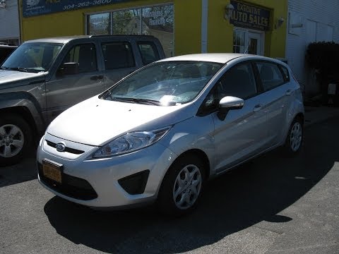 2013 Ford Fiesta SE Review