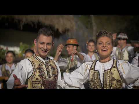 Ionut Robert Pumnea si Claudia Olariu - Tinerete, minte slaba