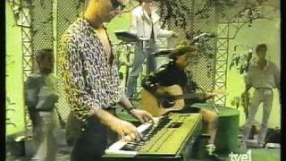 Alaska y Dinarama _ Lupita la trailera - La mosca muerta (TV)