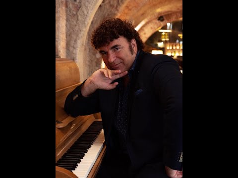 RINO CAPITANATA -  Vivere nel flusso   “Armonia delle Sfere”