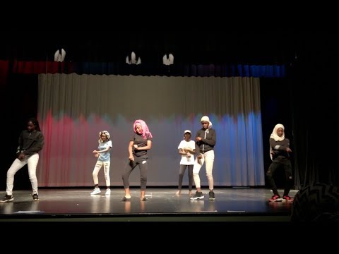 Dance Girls 2017-2018 || Friends of Refugees