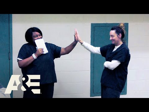 60 Days In: Brutal Gang Beatdown & Women's Pod Shakedown Rock Fulton County Jail (S3, E8 - RECAP)