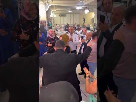 Dünyada yardan tatlı var mi ola hem eğleniyoruz hem eğlendiriyoruz öznur  Doğan sabancı kardeşler