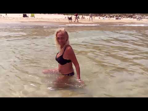 wie war das noch mal vor Jahr..zenten? Shooting fuer Bademoden...