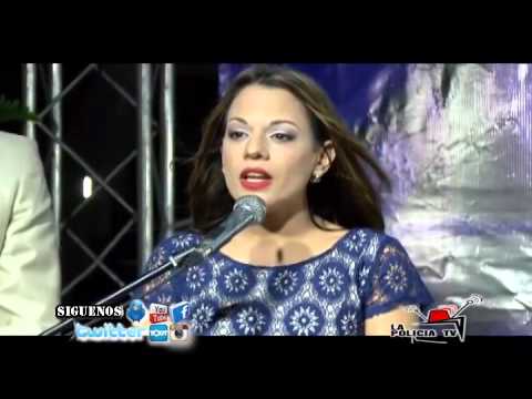 Jefatura Policial y ASEOPNA dejan encendido el árbol navideño.