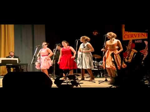 Sereď jazz - SWEET LITTLE CHICKS 5 - Bei Mir bis Du Schon, MJČ, 18.12.2010.wmv