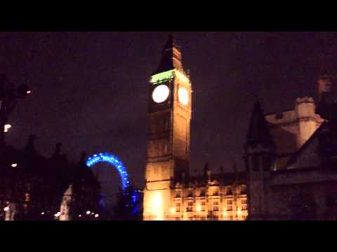 Matteo Stella - New Year's Eve London 2013 with American friends...