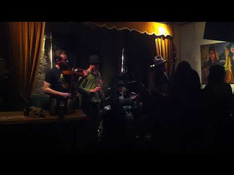 Dakota Jim & his Family live at Jamboree Venue, London