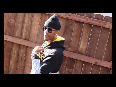 I Ron - Benjamin Buttons (Official Music Video)