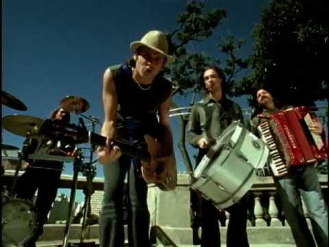 Falamansa - 100 Anos (Clipe Oficial)