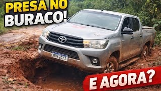 ESSE BURACO NA ESTRADA QUE VAI PARA A CASA DO ZEZÉ CAUSOU MUITO TRANSTORNO 