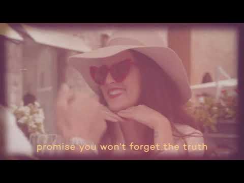 Veronica Fusaro - Beach (Acoustic) (Official Lyric Video)
