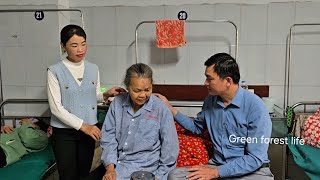 Robert's mother was sick and hospitalized, Mai and Robert went to visit her. Green forest life 
